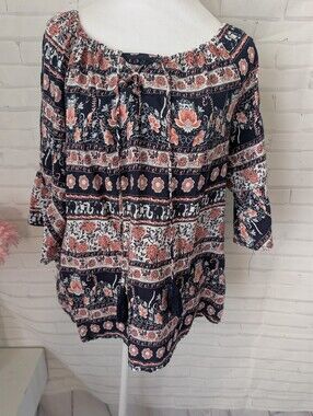 Bailey & Chloe Bohemian Navy Floral Peasant Top
